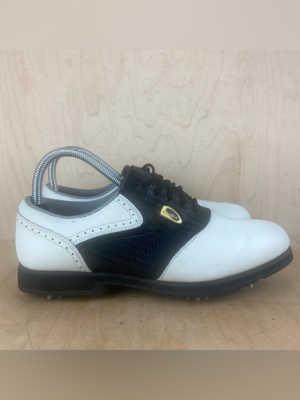 Footjoy Soft Terrains Women’s Size 8.5 Leather Golf Shoes White and Black